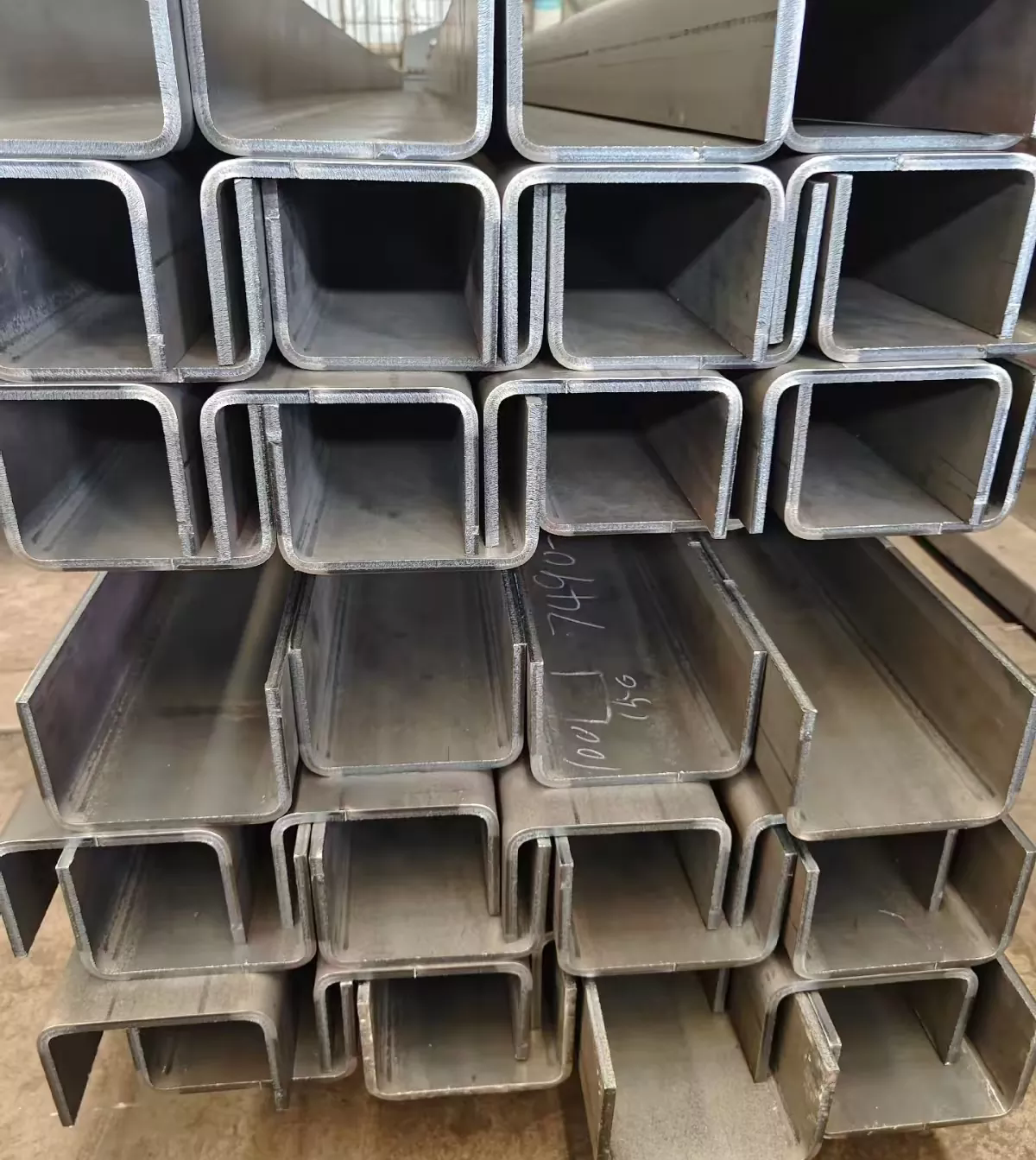 Steel Channels များအတွက် အသုံးများသော အရှည်များသည် အဘယ်နည်း။