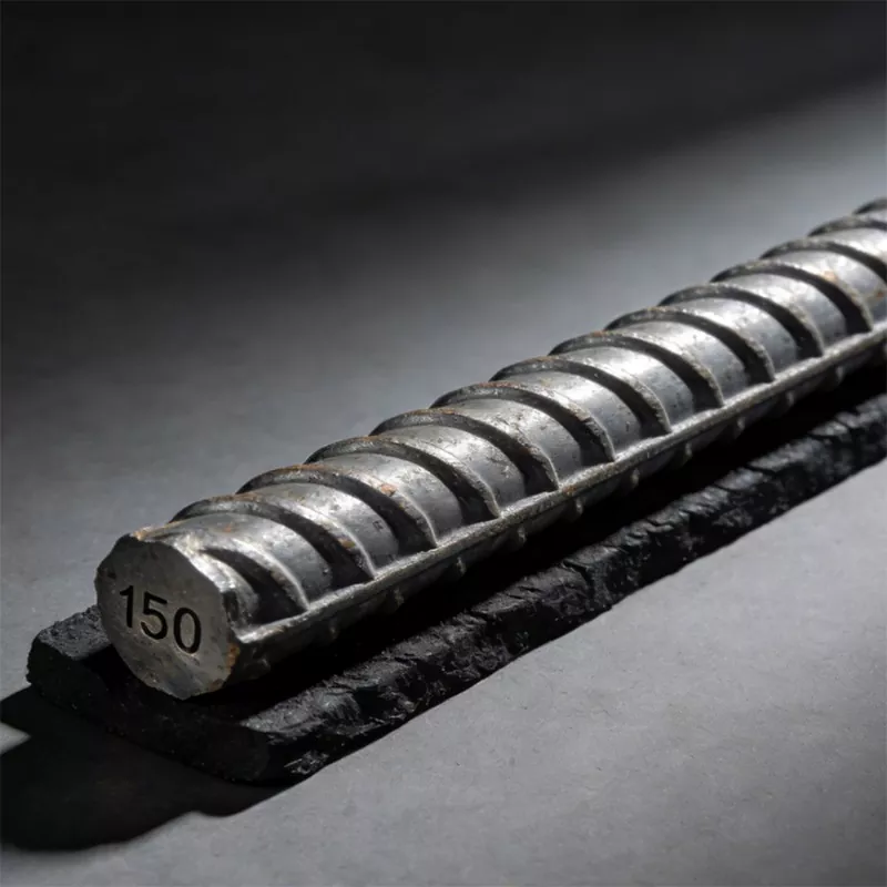 Coil တွင် ပုံပျက်နေသောဘား