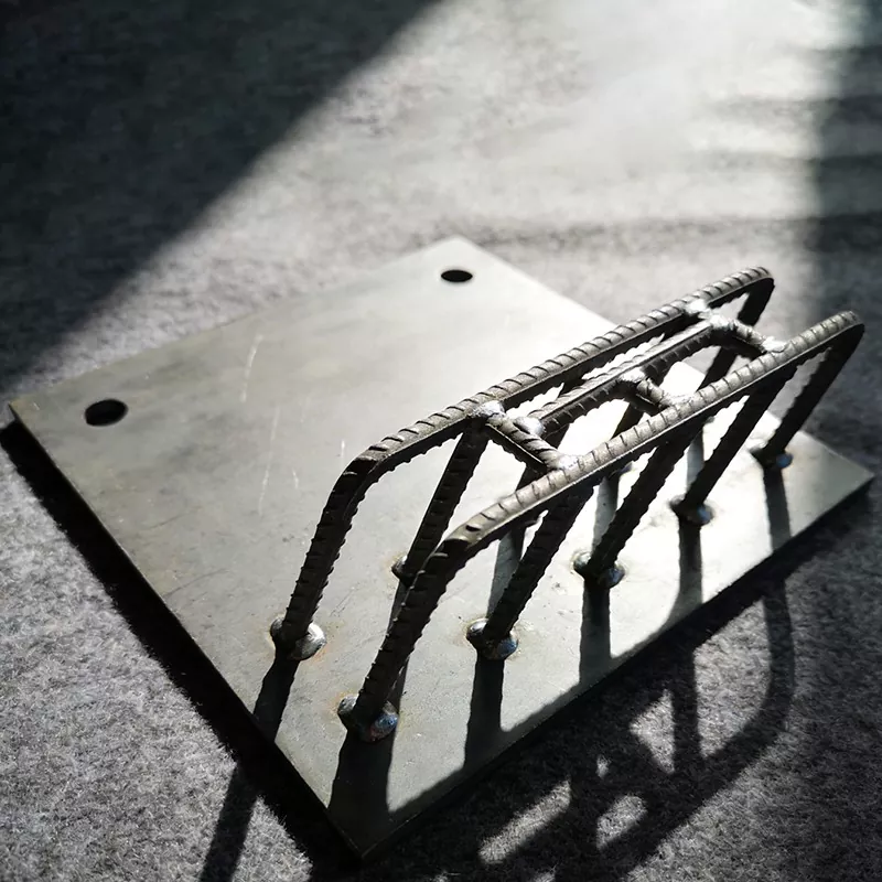 မြှုပ်ထားသော Anchor Plate